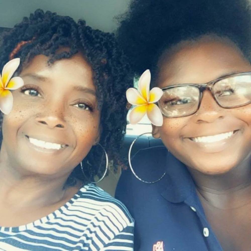 Meet your Posher, Sonia